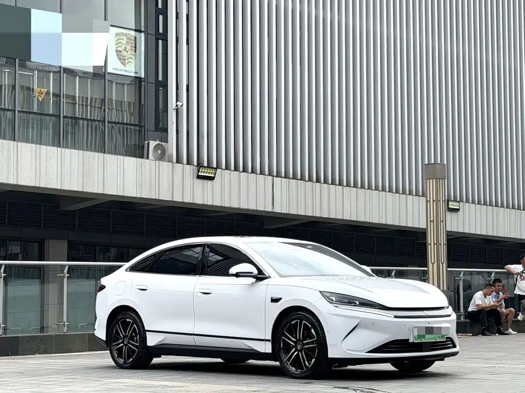 BYD Qin L 2025 — фото 3