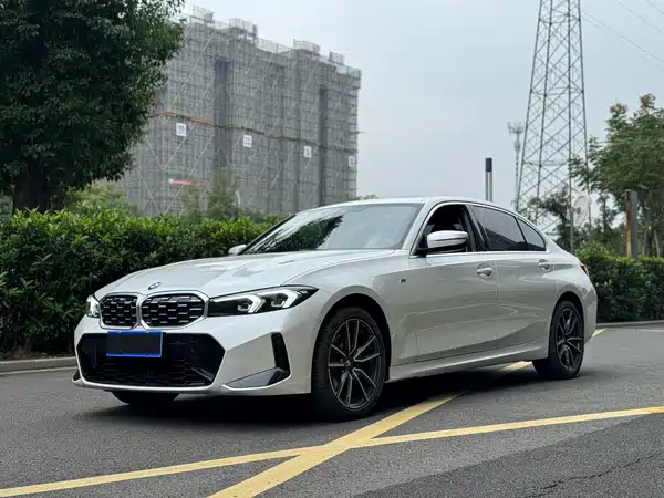 BMW 3 Series 2025
