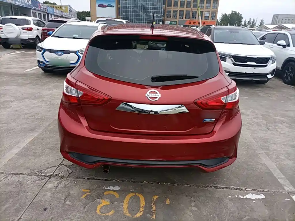 Nissan Tiida 2017