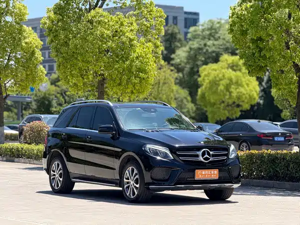 Mercedes-Benz GLE 2017