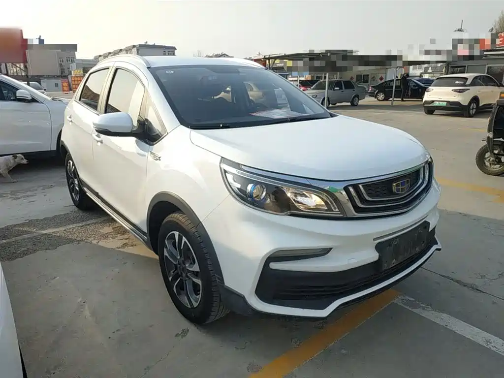 Geely Vision X3 2020 — фото 22