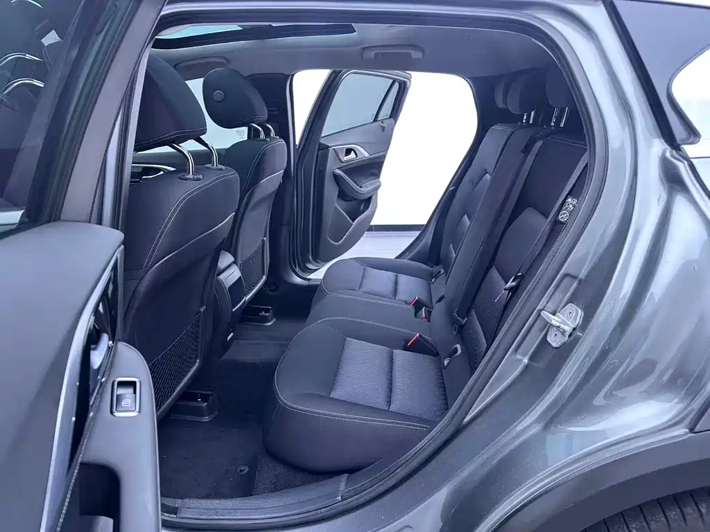 Infiniti QX30 2019 — фото 16