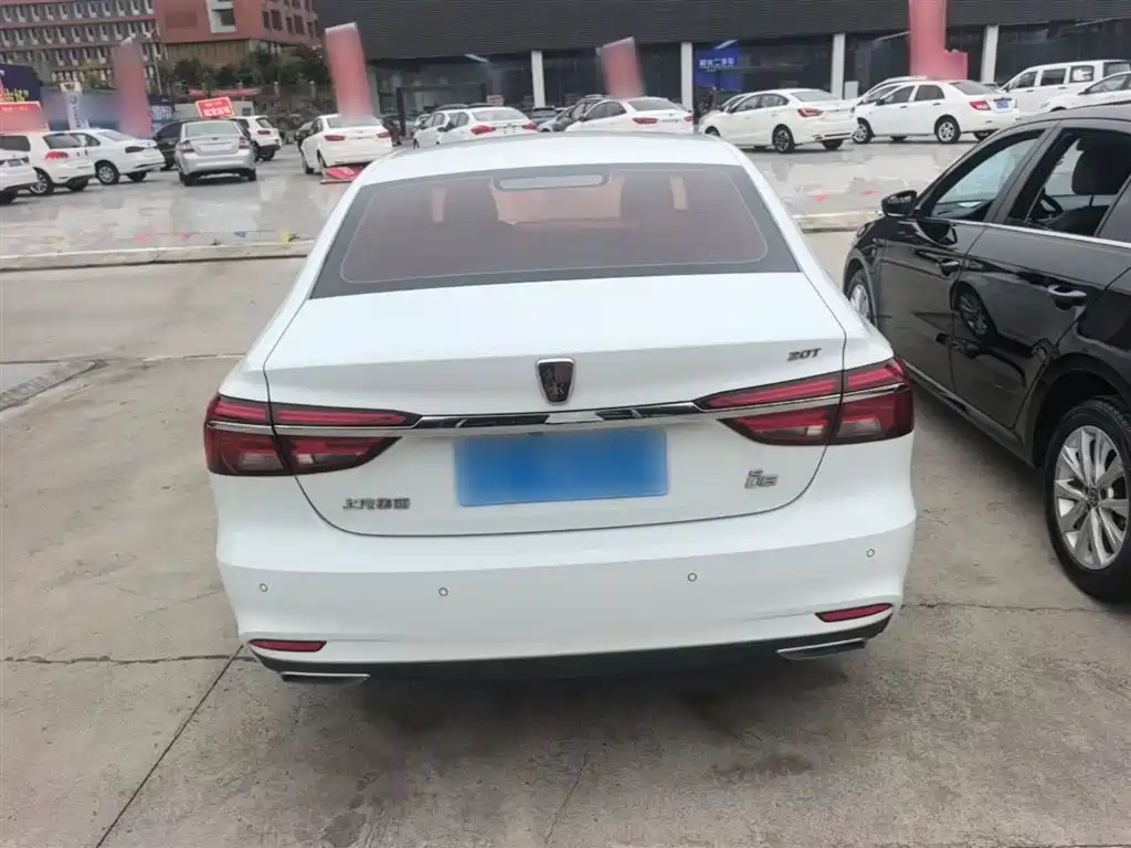 Roewe i6 Classic 2017 — фото 6