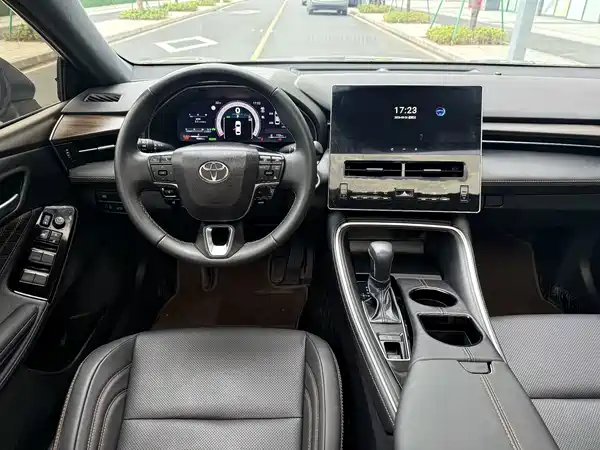 Toyota Avalon 2024