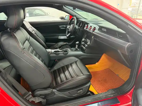 Ford Mustang 2015