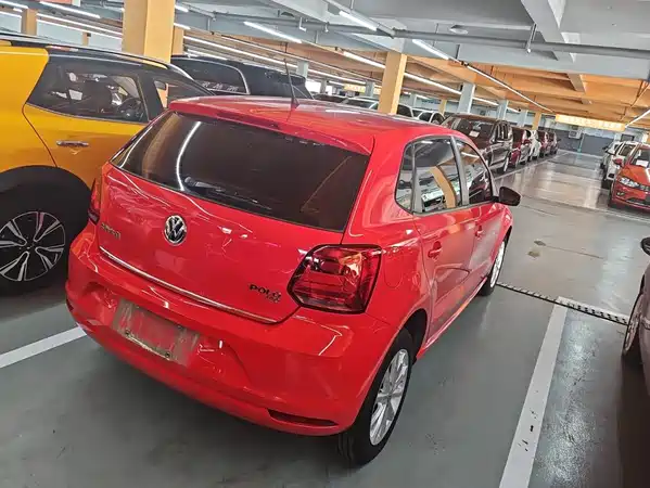Volkswagen Polo 2016