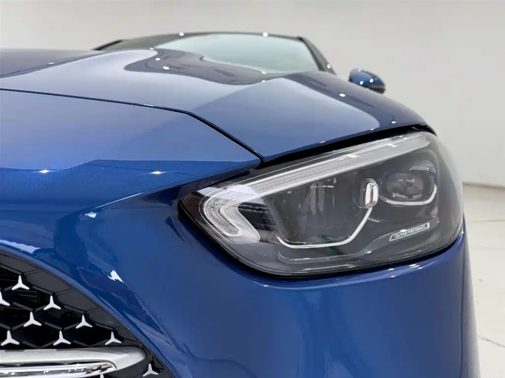 Mercedes-Benz C-Class 2022 — фото 2