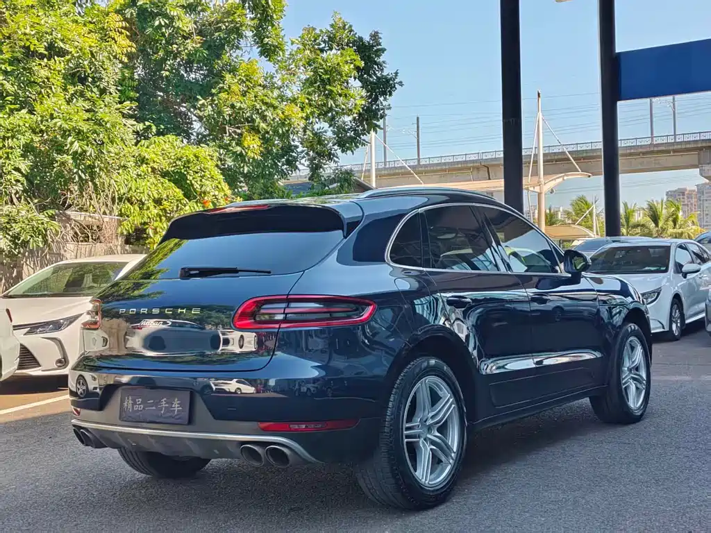 Porsche Macan 2017 — фото 9