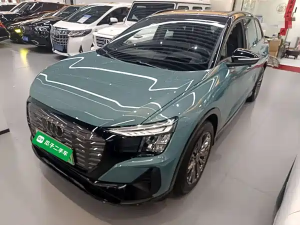 Audi Q5 E-Tron 2024