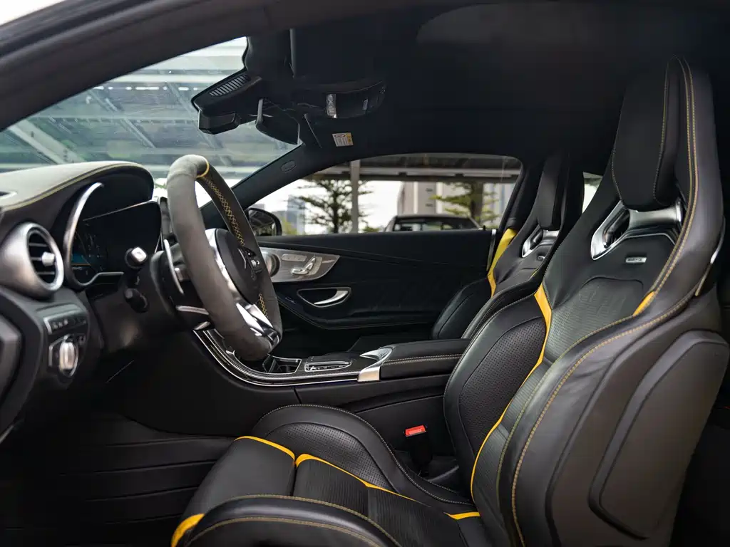 Mercedes-Benz C-Class AMG 2021 — фото 15