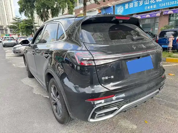 Hongqi HS5 2025