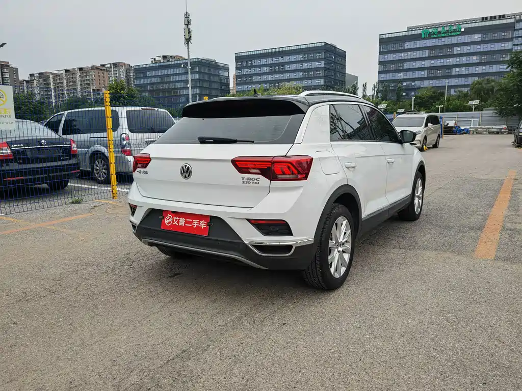 Volkswagen T-Roc 2018 — фото 14