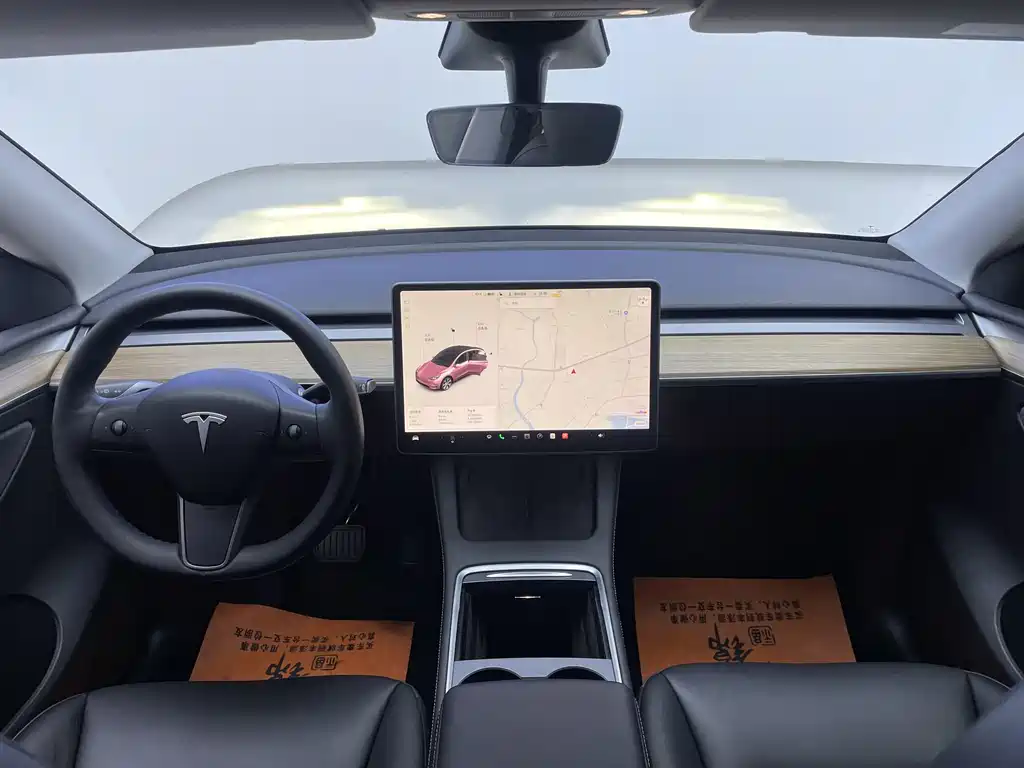 Tesla Model Y 2022 — фото 10