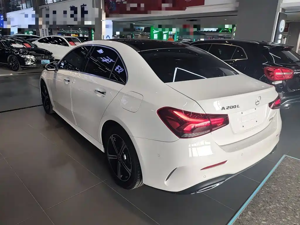 Mercedes-Benz A-Class 2023 — фото 23
