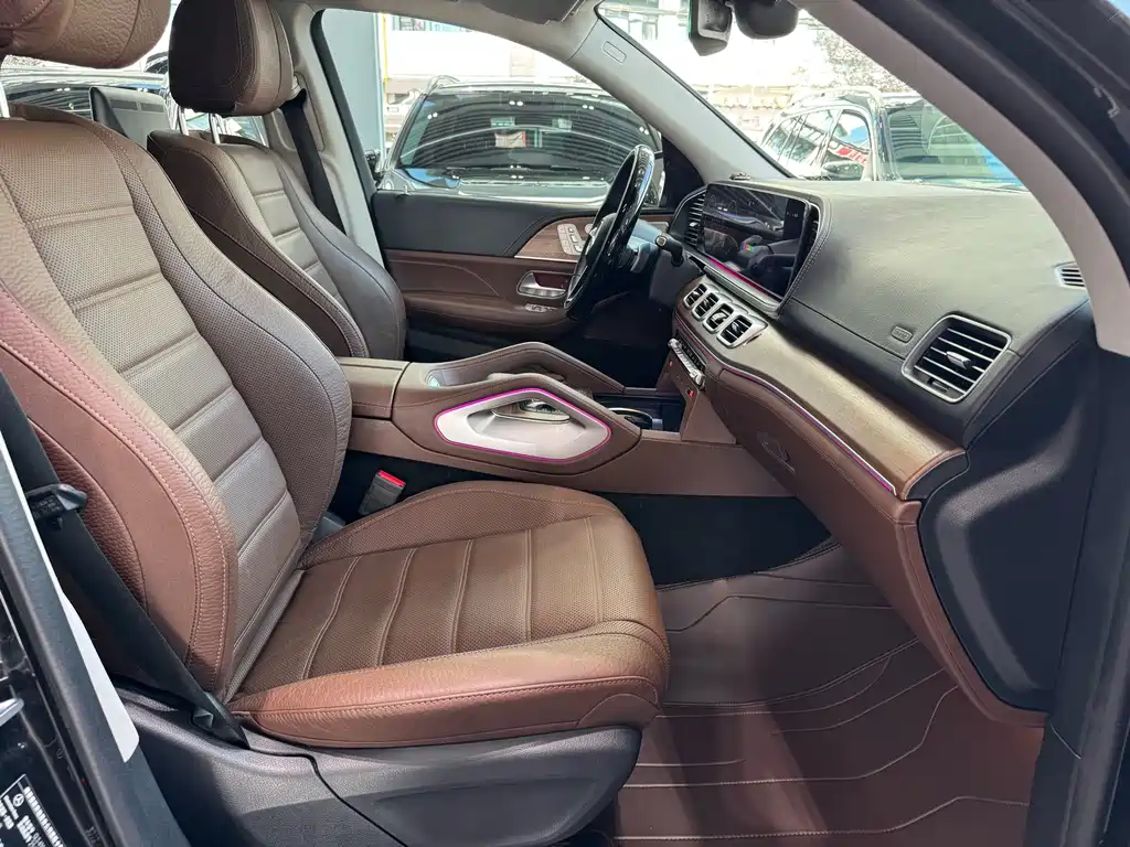 Mercedes-Benz GLS 2024 — фото 17