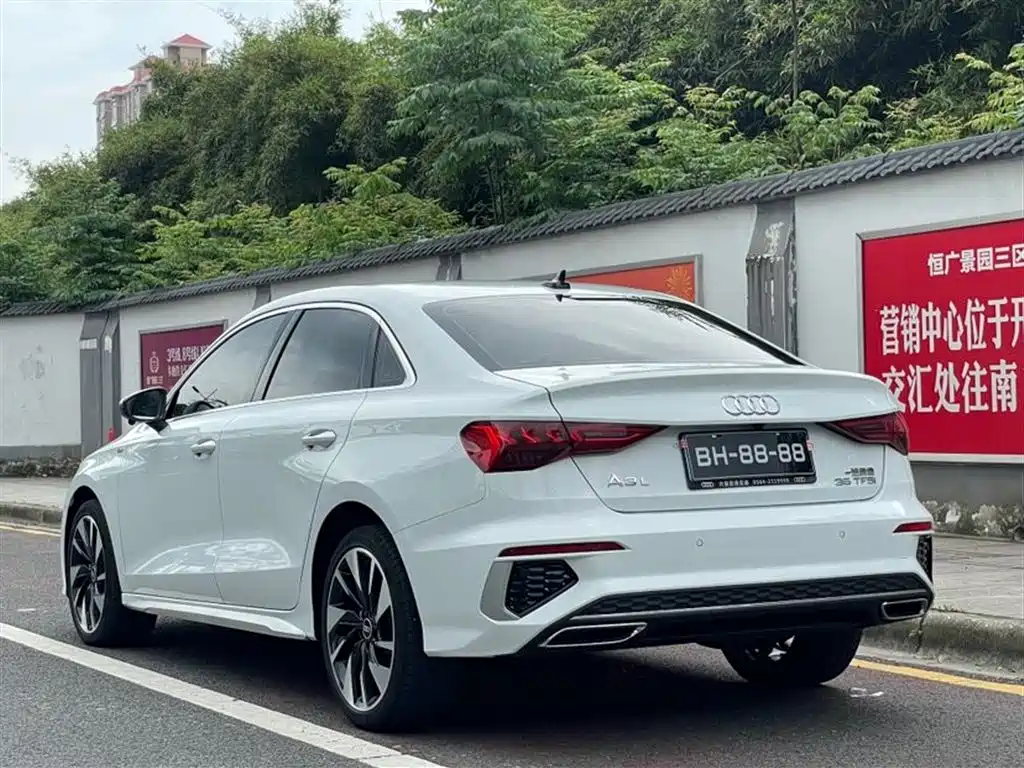 Audi A3 2022 — фото 4