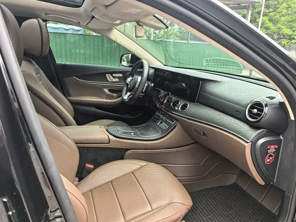Mercedes-Benz E-Class 2020 — фото 8