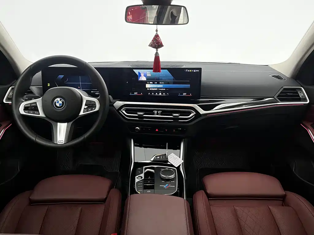 BMW i3 2024 — фото 7