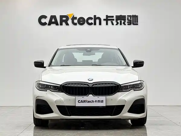 BMW 3 Series 2021