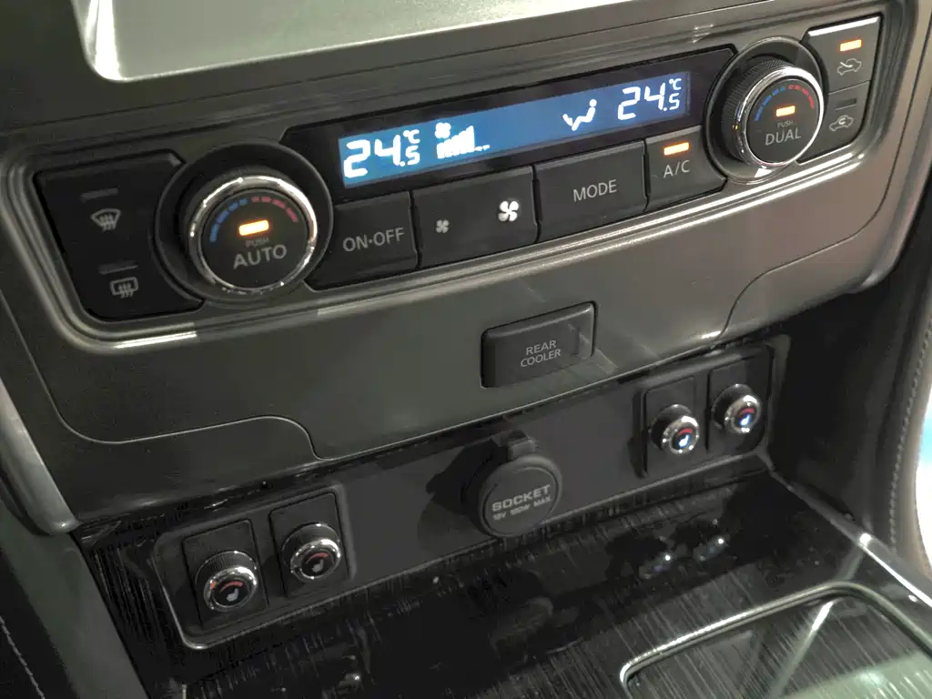 Nissan Patrol 2018 — фото 11