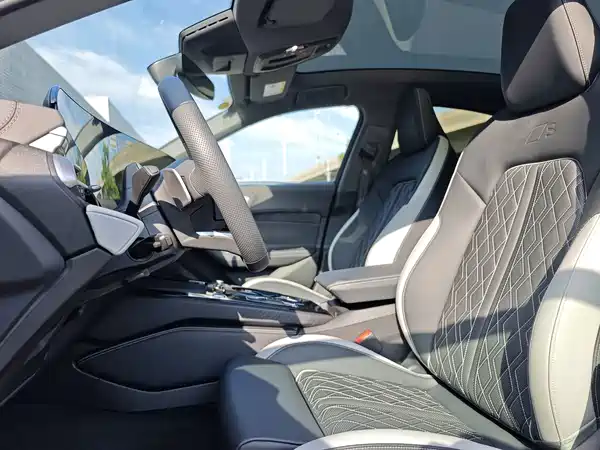 Audi A5L 2025