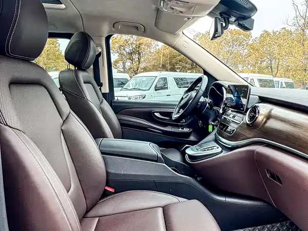 Mercedes-Benz V-Class 2022