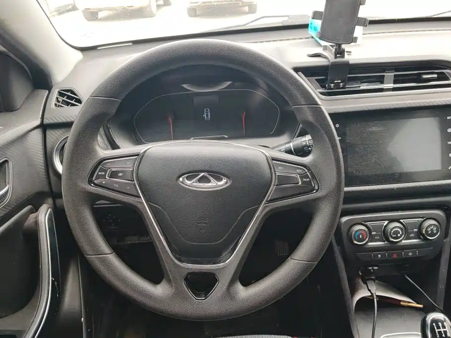 Chery Tiggo 3x 2020 — фото 15