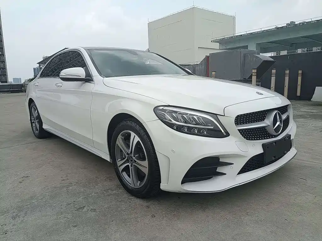 Mercedes-Benz C-Class 2020 — фото 3