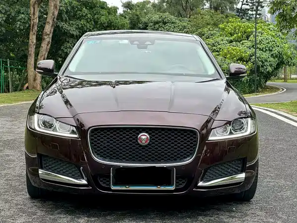 Jaguar XFL 2017