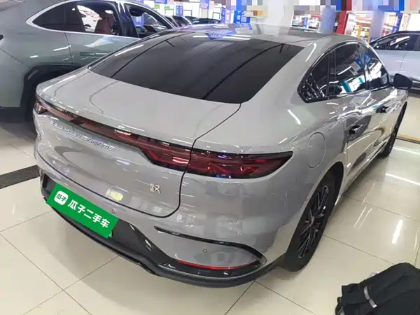 BYD Han 2025