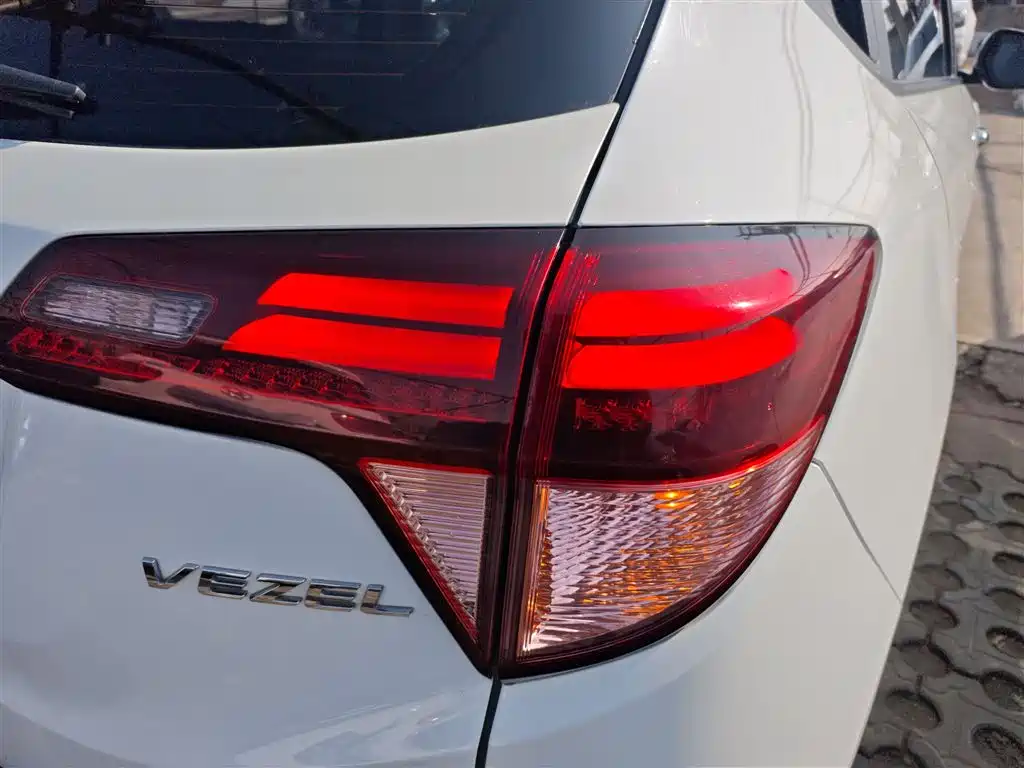Honda Vezel 2018 — фото 24