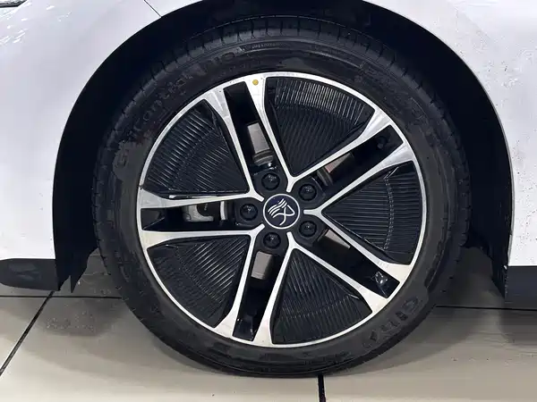 BYD Han 2023