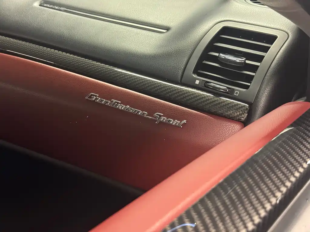 Maserati GranTurismo 2017 — фото 10