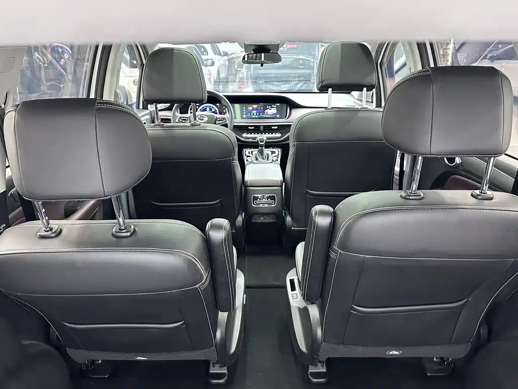 GAC Trumpchi M6 2022 — фото 18