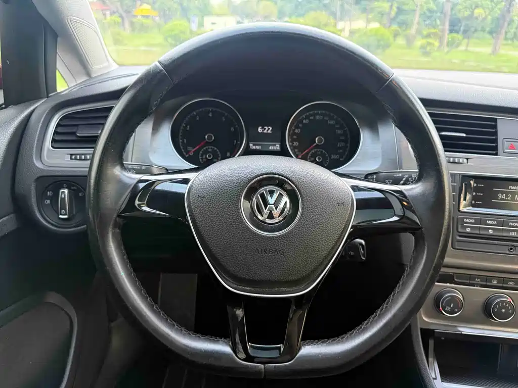 Volkswagen Golf 2014 — фото 9