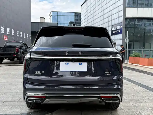 Hongqi HS7 2023