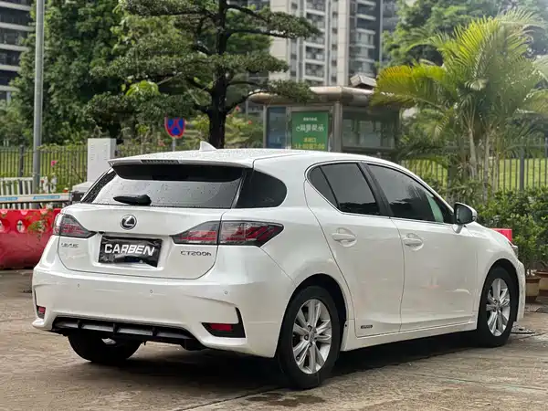 Lexus CT 2017