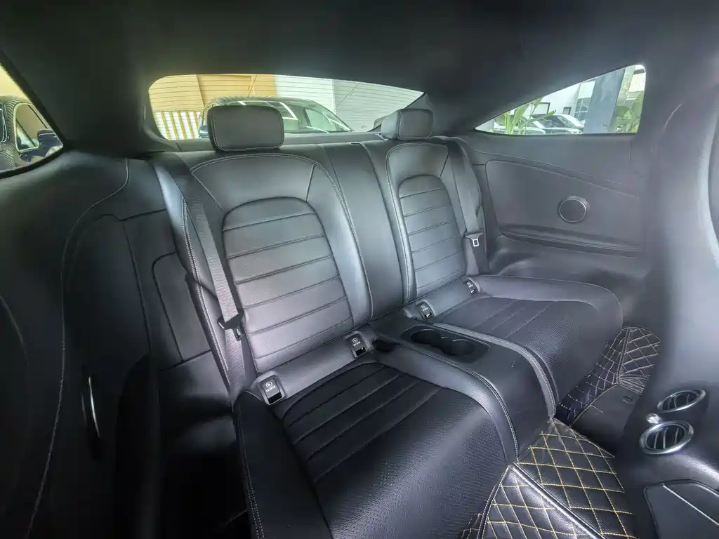 Mercedes-Benz C-Class 2021 — фото 17