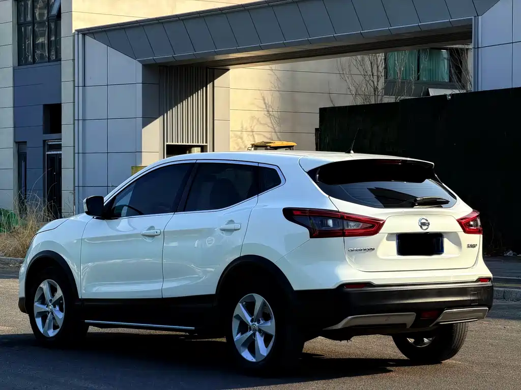 Nissan Qashqai 2023 — фото 6