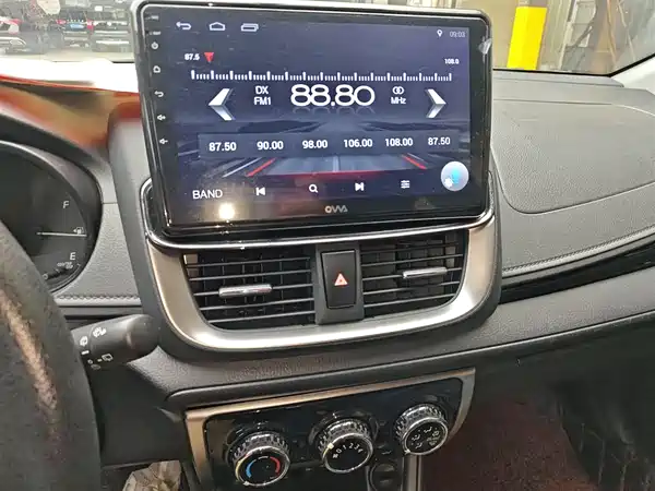 Toyota Yaris L 2020