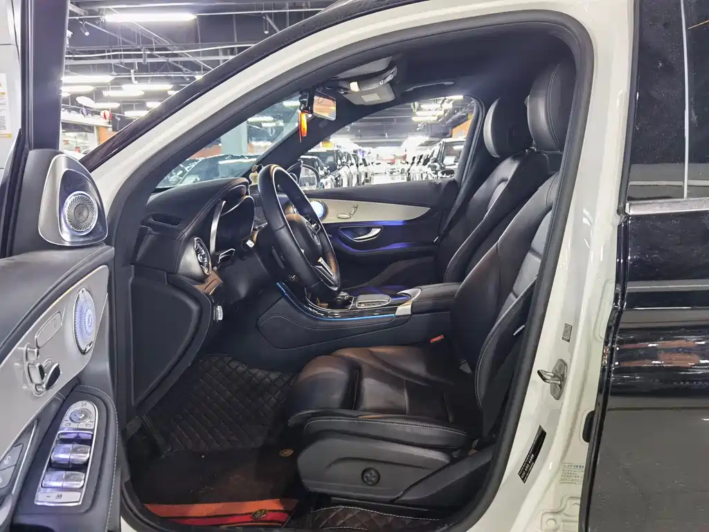 Mercedes-Benz GLC 2020