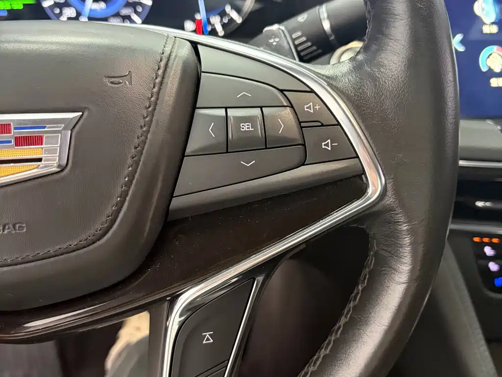 Cadillac CT6 2018 — фото 9