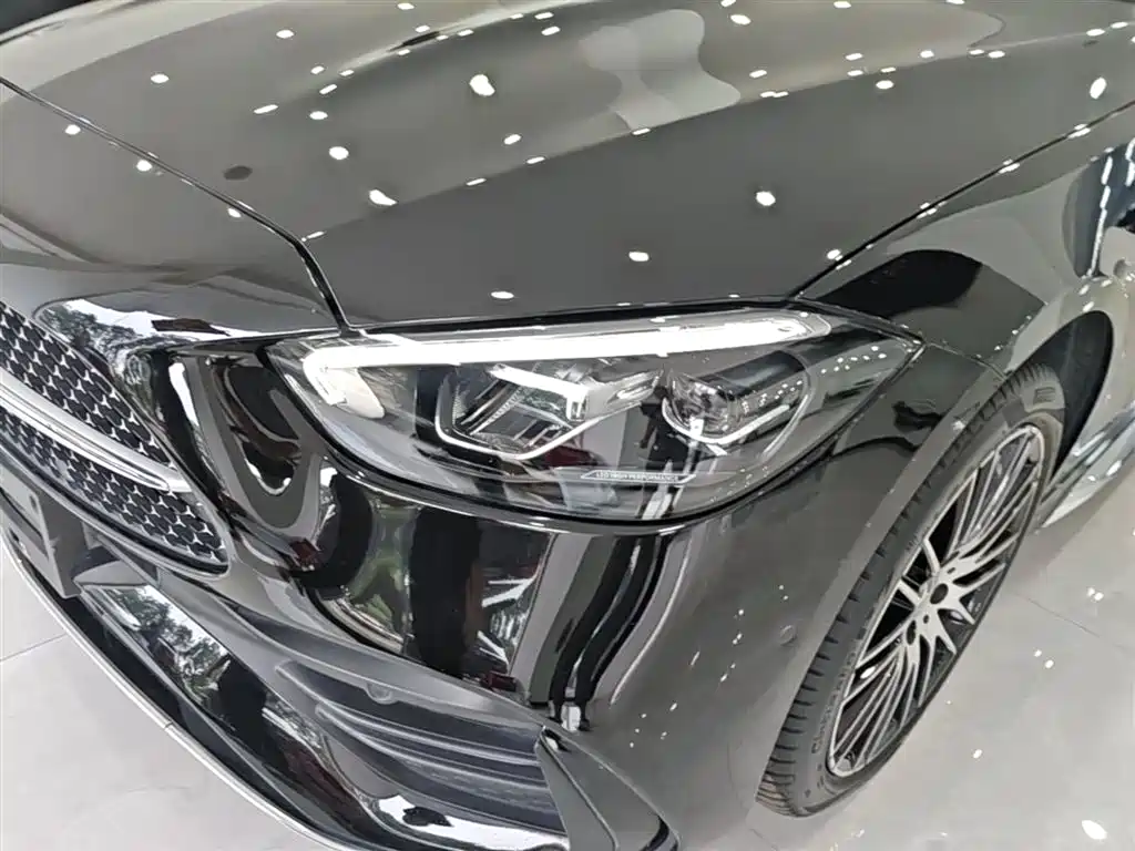 Mercedes-Benz C-Class 2023 — фото 24