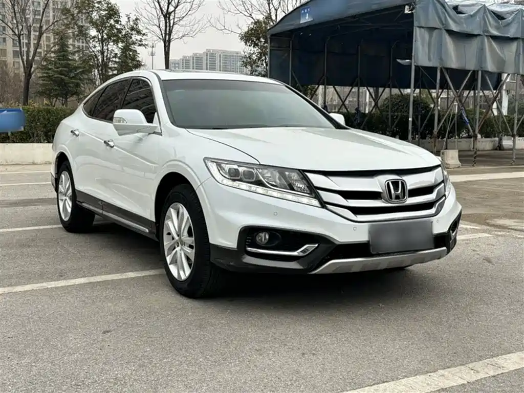 Honda Crosstour 2015 — фото 12