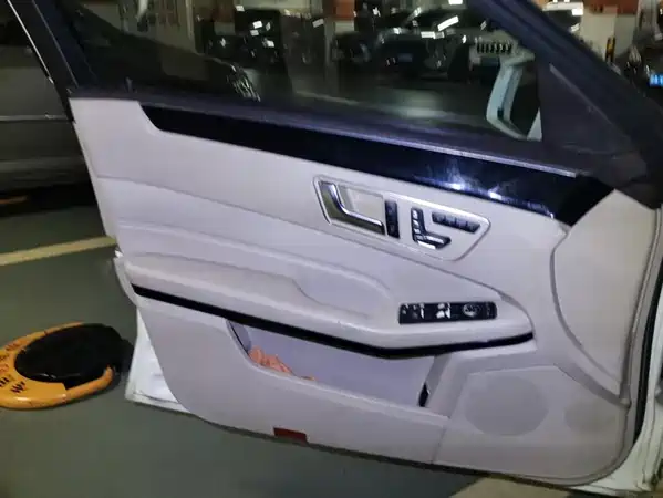 Mercedes-Benz E-Class 2016