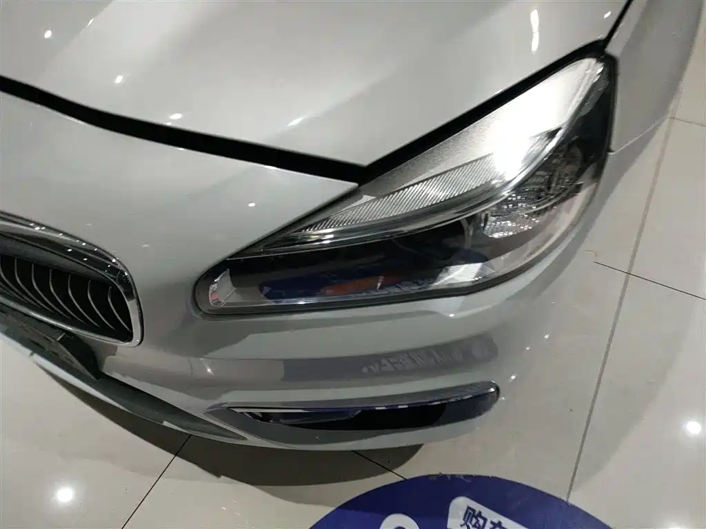 BMW 2 Series Active Tourer 2015 — фото 24