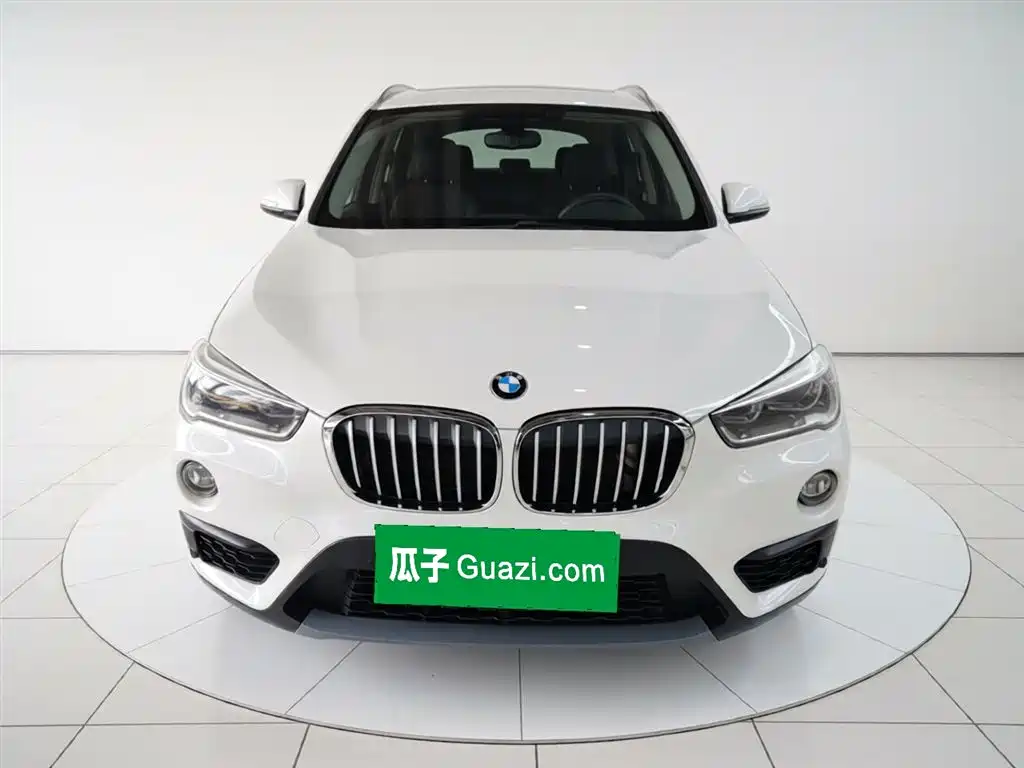 BMW X1 2017 — фото 3