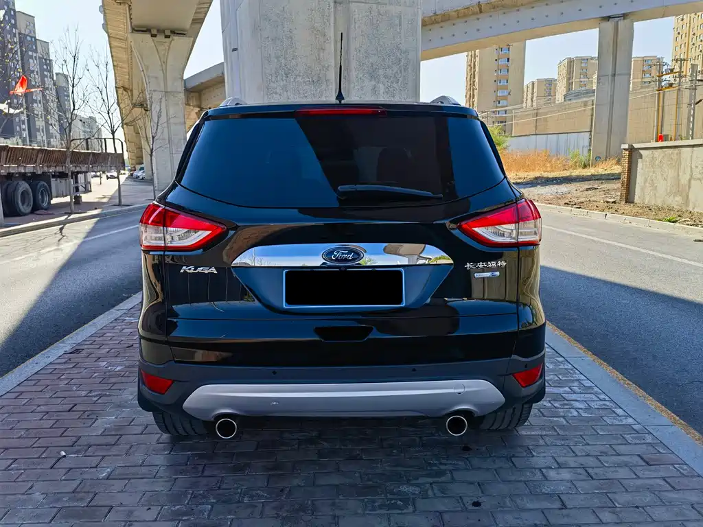 Ford Kuga 2014 — фото 4
