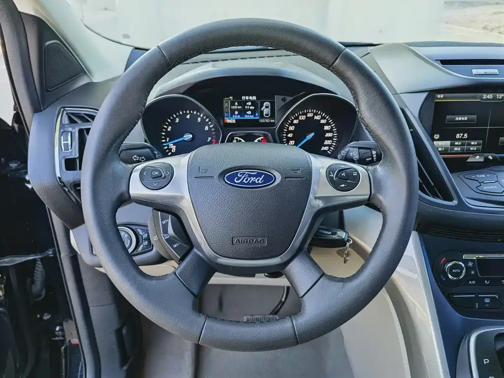 Ford Kuga 2014 — фото 13