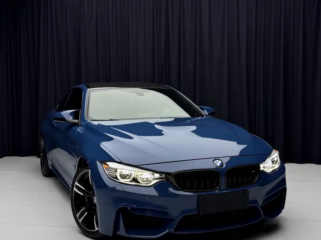 BMW M4 2015 — фото 8